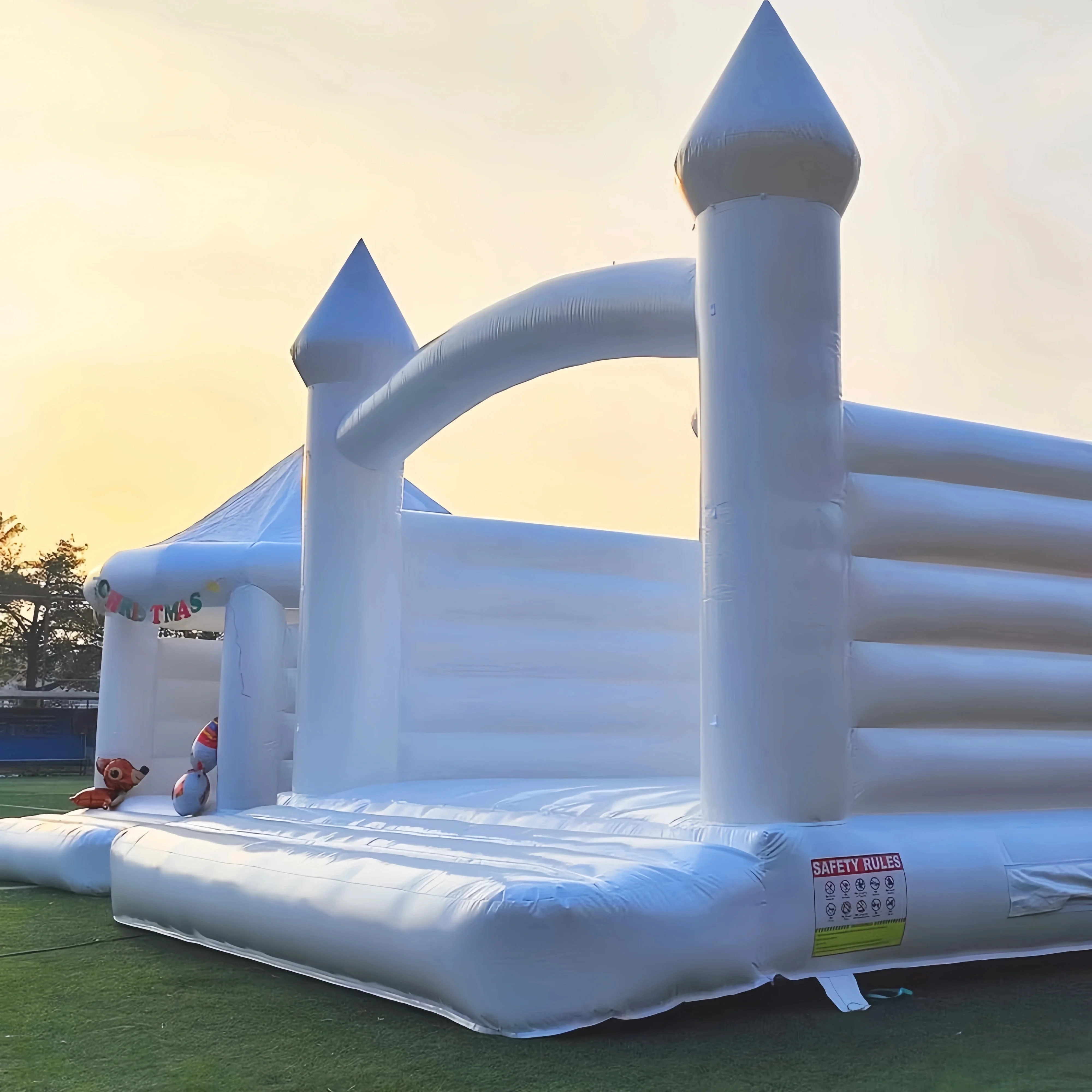 

White Inflatable Bouncy Bouncing House With Ball Pool And Slide Kids Birthday Party Game Gift Jumper Children Jumping Castles