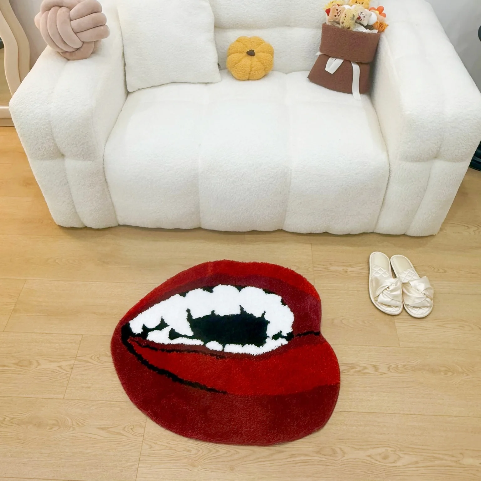 AGILESTAR Red Mouth Tufted Rug, Graphic Shaped Accent Mat for Retro Bedroom Decor, Soft Non-Slip Carpet for Living Room and Dorm