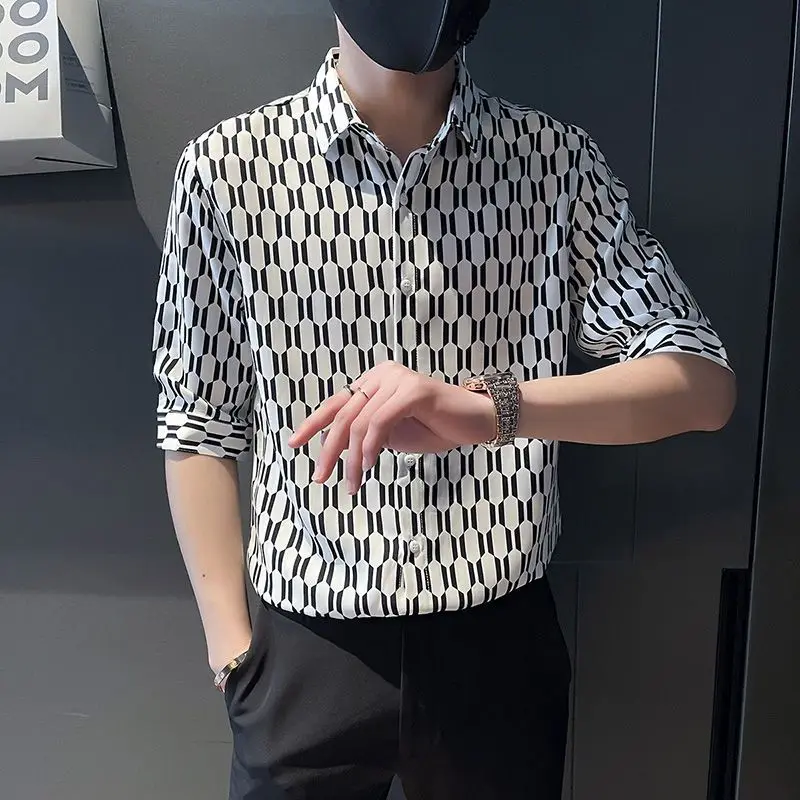 Casual Printed Half Sleeve Shirts Men's Clothing Turn-down Collar 2025 Summer Loose Single-breasted Fashion Basic Commute Shirts