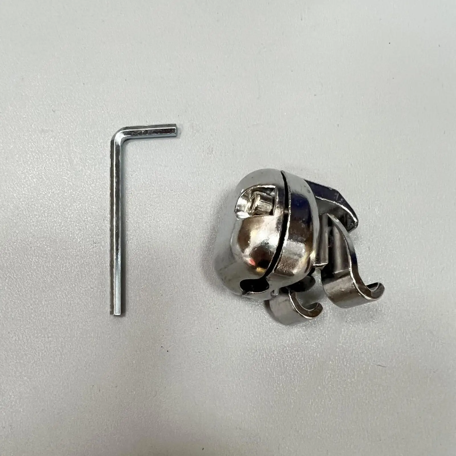 

Stainless Steel Drum Cymbal Clamp Extension Percussion Instrument Connector for Drum Rack and Stand Mount