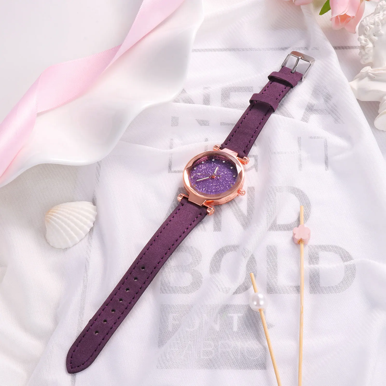 

Women Watch Quartz Watch Wrist Watch Glittering Watch Wrist Decoration