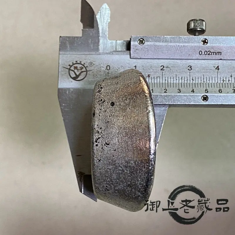 Qing Dynasty old silver block Guang'an Jiaqing Nian Manufacturing Management Money Bureau Solid honeycomb old waist ingot