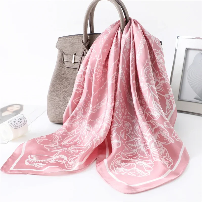 Spring and Summer Thin Silk Scarf Fashion Wild Temperament Small Square  Female Autumn  Winter Warm  Decoration