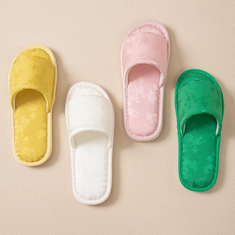 2026 Women Slippers Chinese Style Indoor Platform Slippers Women Silk Shoes Flower Print Thick Sole Daily Home Floor Slides - view 3