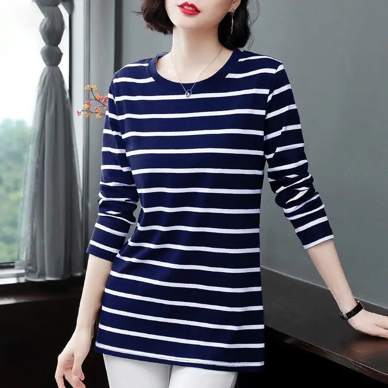 Casual Striped Print Bottoming Shirt Spring Autumn New Long Sleeve Plus Size Loose T Shirt Tops Vintage Fashion Women Clothing