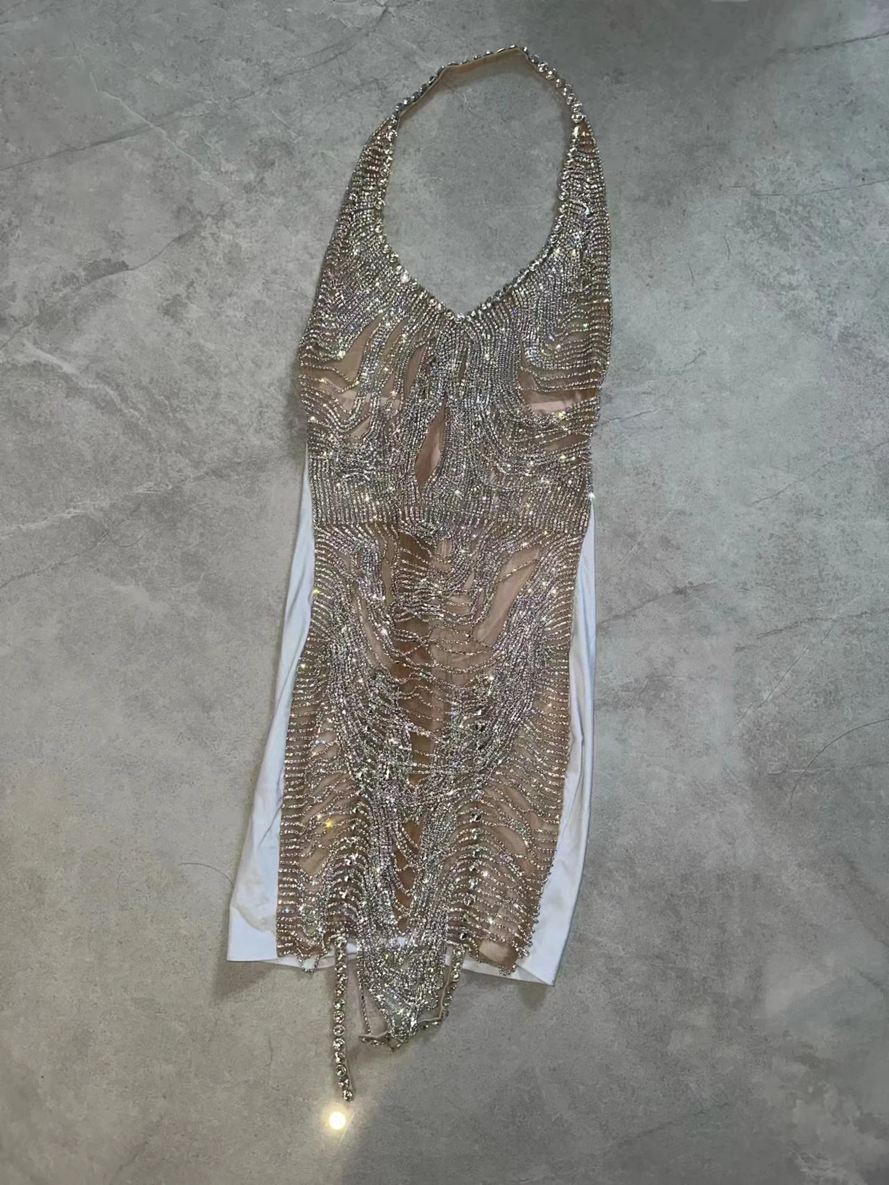 Vestido corto con cuello en V y espalda descubierta, traje Sexy de fiesta de cumpleaños, traje de celebridad, traje de club nocturno, ropa de escenario