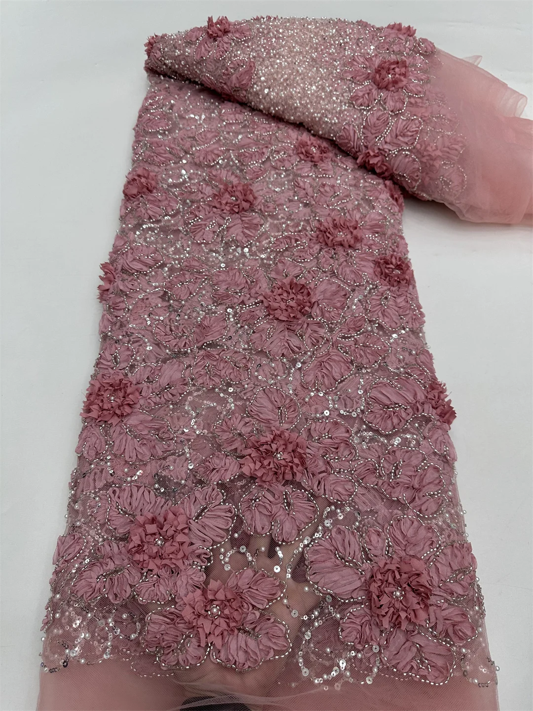 

African Nigerian 3D Tulle Lace Fabric With Sequins High-End Luxury Embeoidery Heavy Lace Fabric Nigerian For Wedding Dress Party