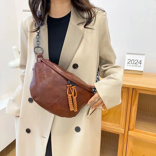 Miękka skórzana torba na talię dla kobiet Łańcuch Fanny Pack Wysokiej jakości torby na ramię z paskiem Modne designerskie torby na klatkę piersiową Crossbody