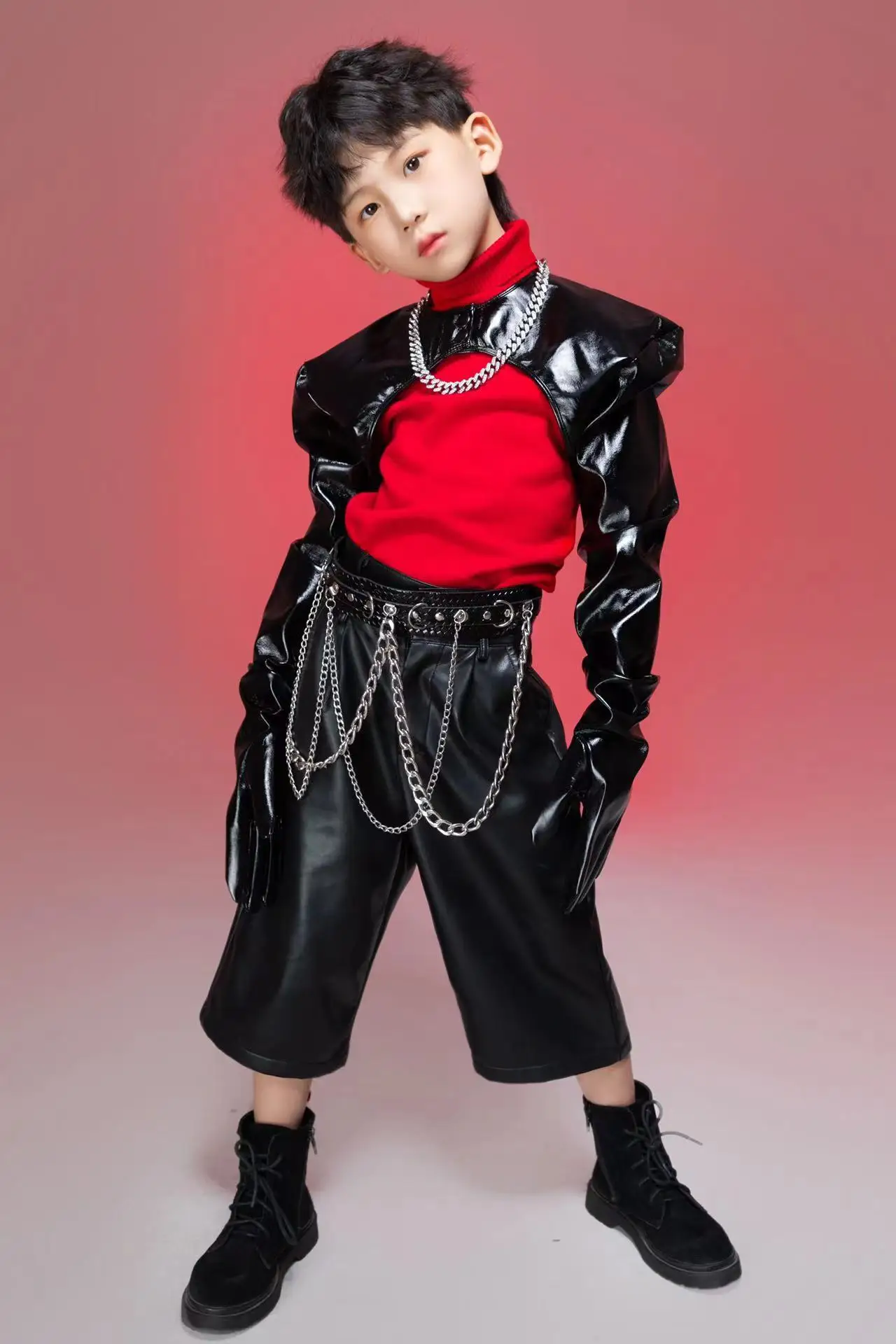

Boys Catwalk Trendy Clothing Yuan Universe Technology Sense Leather Clothing Runway Performance Clothing Trendy Cool Group Trend
