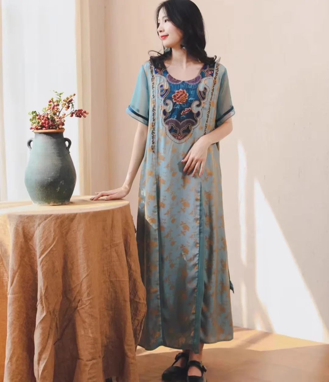 

New Light blue jacquard dresses Natural silk Short sleeved fashion summer dresses Ethnic style embroidery long dresses