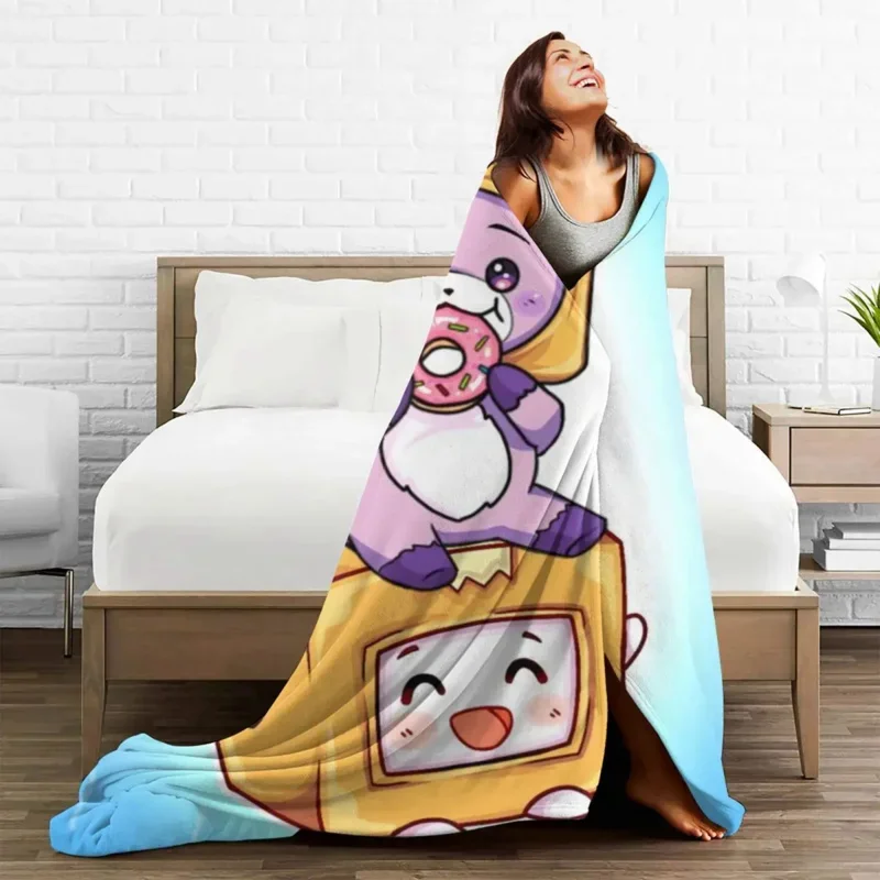 Lankybox fogy boxy super soft blanket smile camping throw blanket spring customized flannel bedspread sofa bed cover