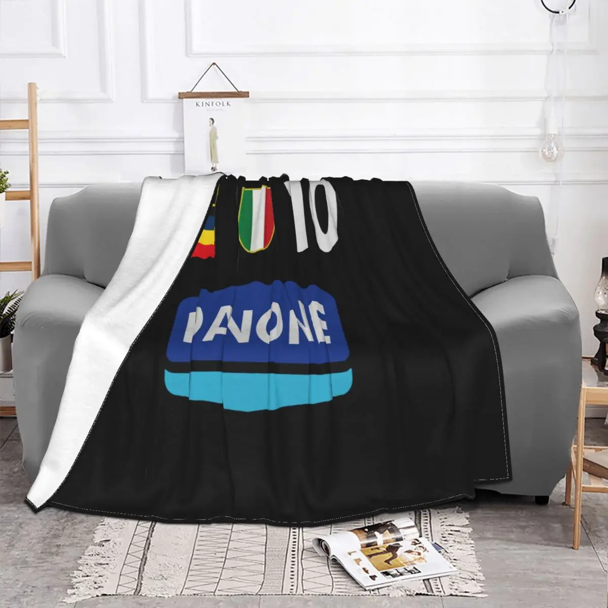 Maglietta Calcio Vintage Roberto Bianconeri 10 Baggio Stagione 94 95 Leg Newest New Arrival Classic Throw Blanket