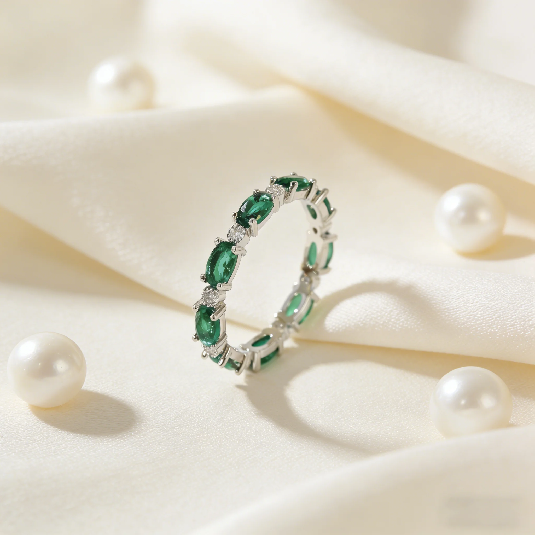 Zierlicher grüner Kristall-Versprechensring mit weißen Zirkonia-Steinen, Vintage-Statement-Schmuck für Frauen, bedeutungsvolle Geschenke zum Hochzeitstag – Detail 5