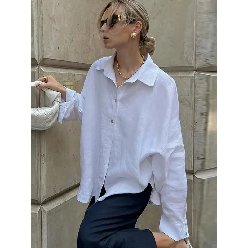 قميص بوني كبير الحجم من الكتان بأكمام طويلة وطية صدر السترة من القطن الوردي كاجوال