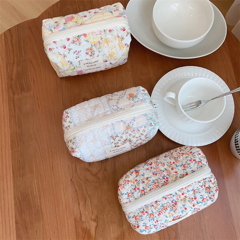 Women Fashion Floral Boat Cosmetic Bag Liner Travel Jewelry Storage Organizer Cotton Soft Thick Clutch Bag Large Capacity