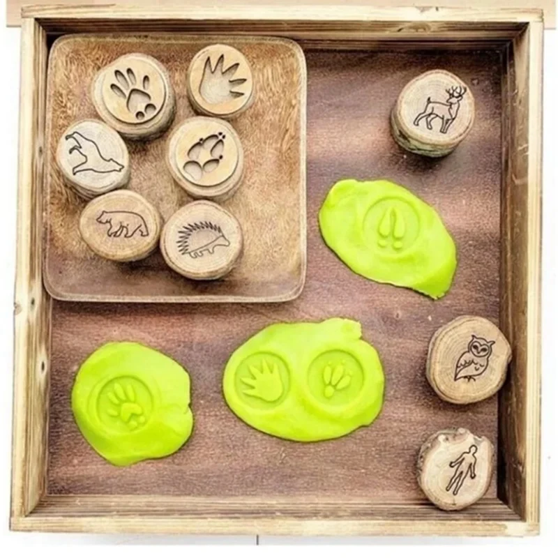 9Pcs Animal Tracks Stamps Mould Animal Footprints Engrave Wooden Children Toys Muddy Ground Snowfield Step Print