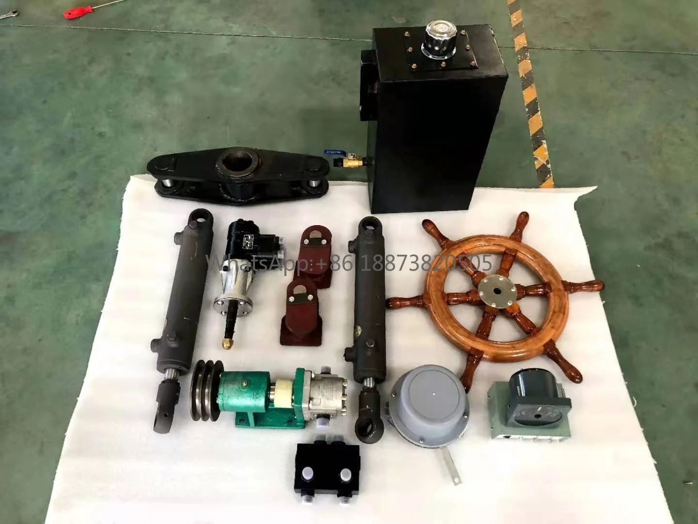 Hydraulic Steering System for Boat