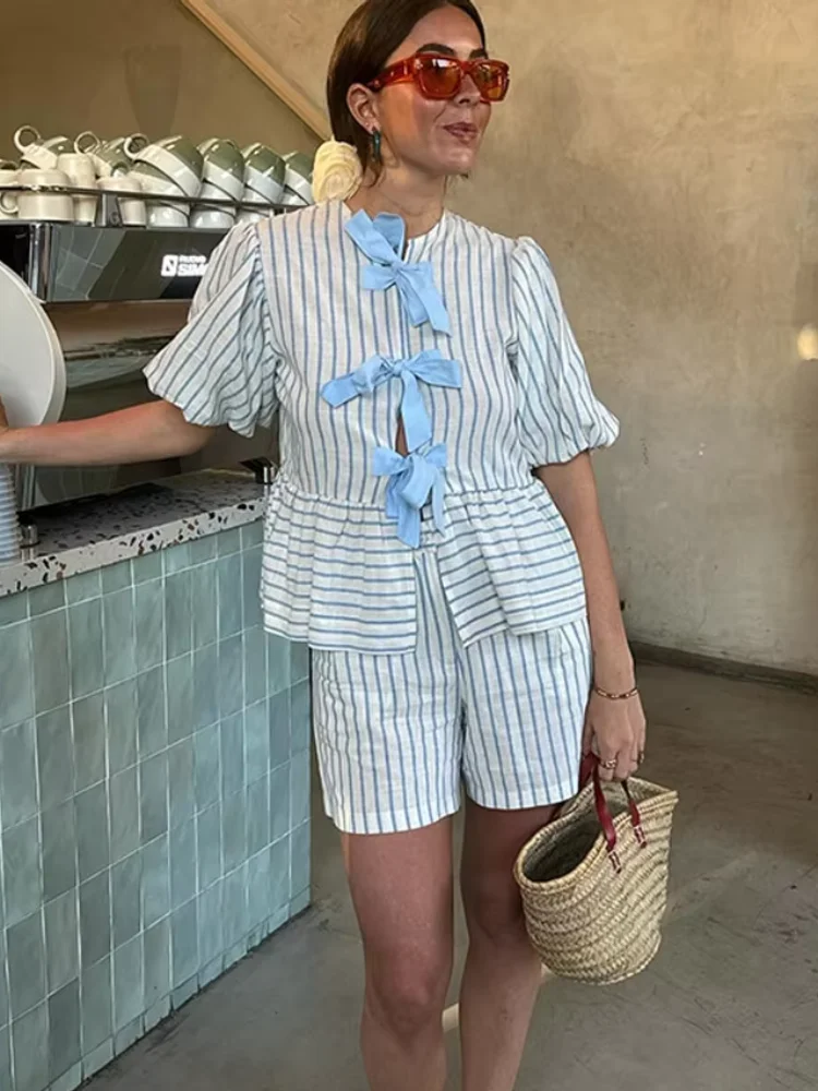 2025 Spring Summer Round Neck Bow Lace Up Short Sleeves Shorts Set Casual Stripes Loose Top Suit New Woman Commuter Outfit