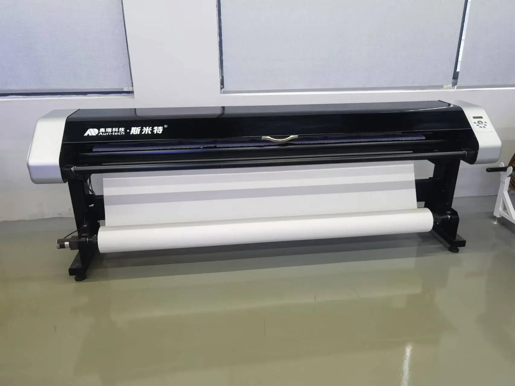 2024 Inkjet Cutter Plotter Handheld Inkjet Plotter Cutting plotter For Garment Factory 1300TPQ /1700TPQ/1900TPQ/2100TPQ  CAD