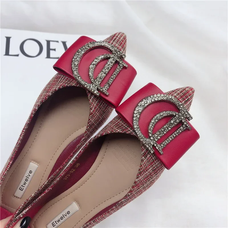 Zapato puntiagudo de suela blanda a cuadros, zapatos de Ballet para mujer, nuevos zapatos planos versátiles, zapatos cómodos de suela blanda para mujer 2025