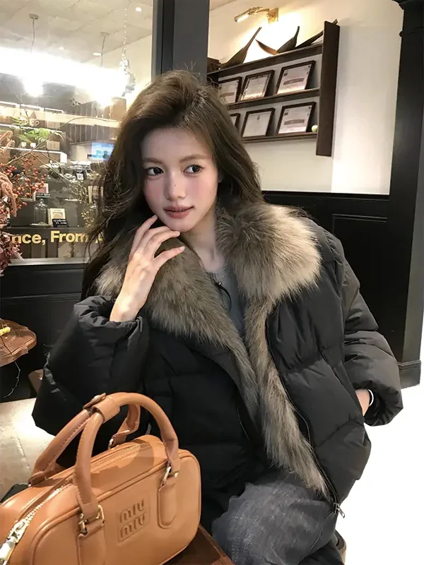 

Faionable Double-Colored Ultra-Fuffy Fur Collar Cotton Jaet Women's Simple Casual Sle Top Korean Version Loose Fit Long...