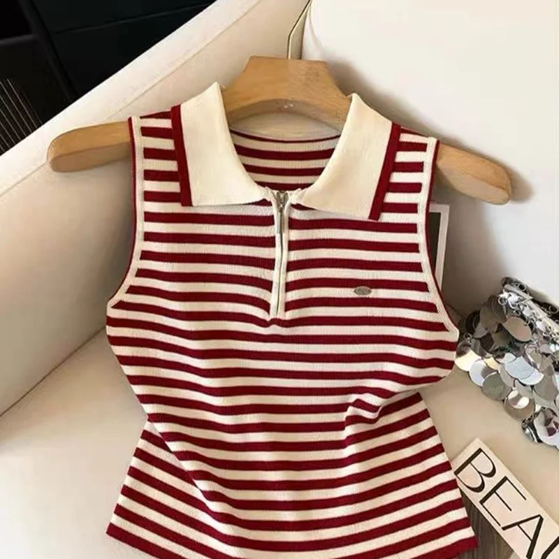 

Летняя офисная женская вязаная майка без рукавов с вырезом поло, женские модные полосатые тонкие пуловеры, женская одежда, футболка на молнии