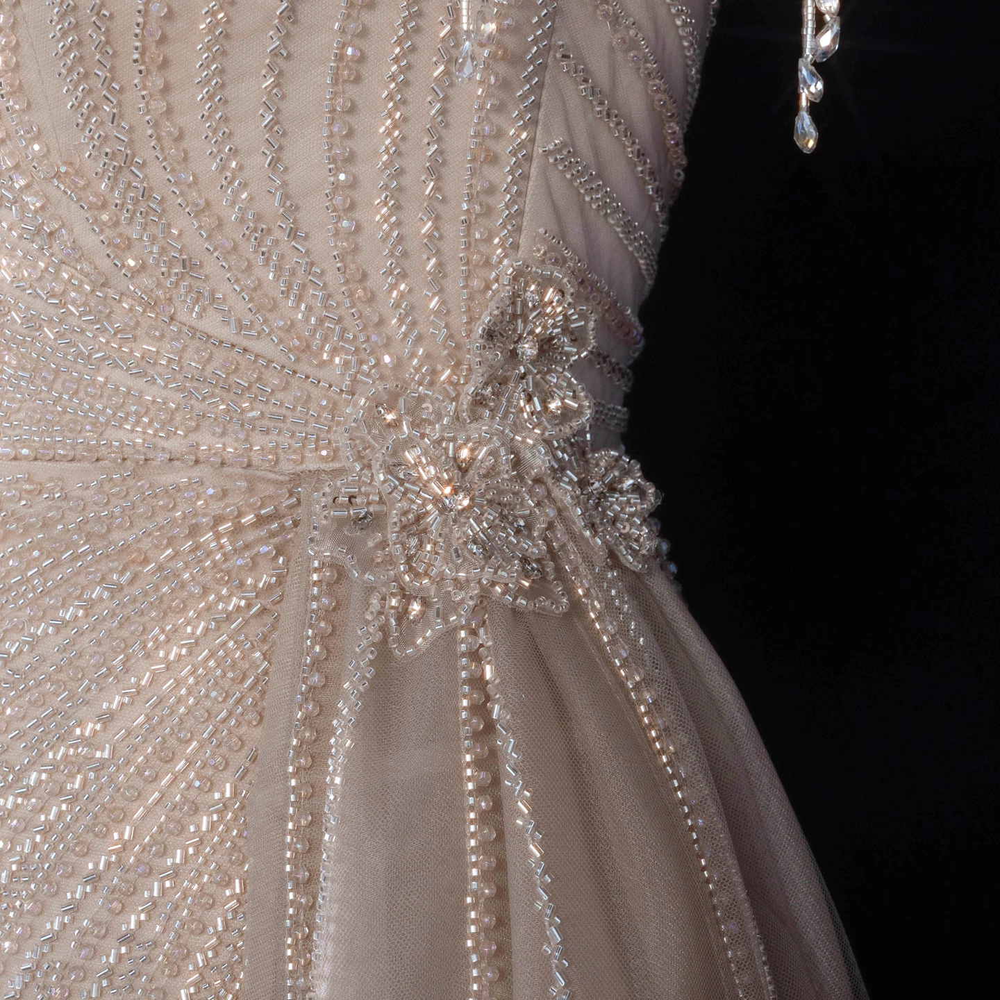 Sharon Said Abendkleid Glamouröses Grünes Tüllkleid mit Perlen und Quasten, Sweetheart-Ausschnitt, Luxuriöses Dubai-Formelles Hochzeits- und Partykleid SS103 Maßanfertigung – Detail 39