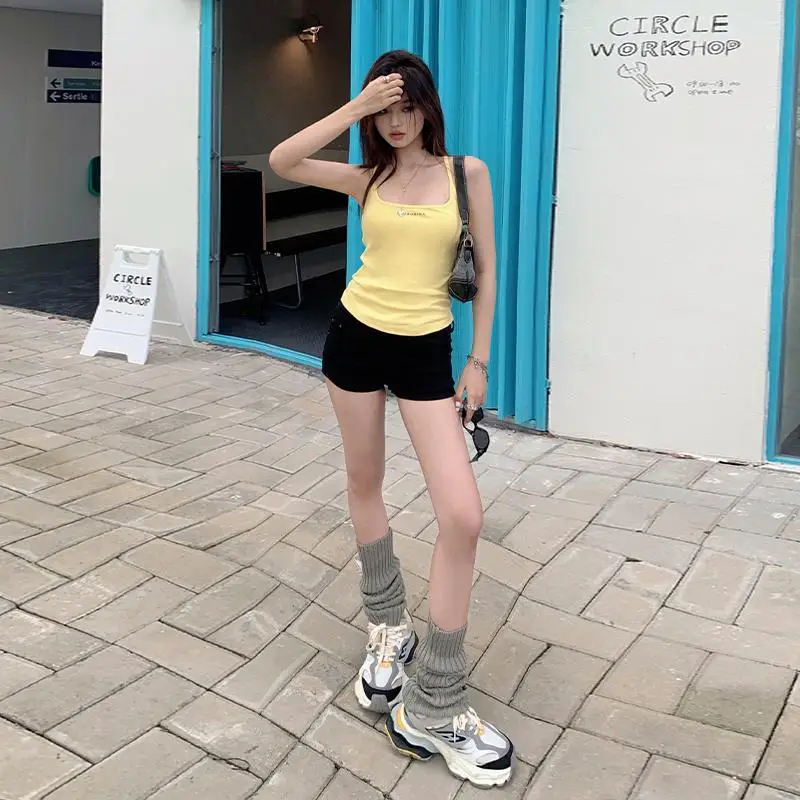 Black Low Waist Tight A-line Denim Shorts