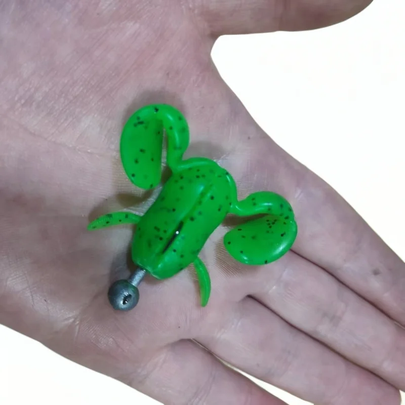 

5Pcs Soft Frog Fishing Bait 3cm 5g Swimbait with Reinforcing BKK hook Topwater Bass Wobbler Bait Outdoor Fishing Sport