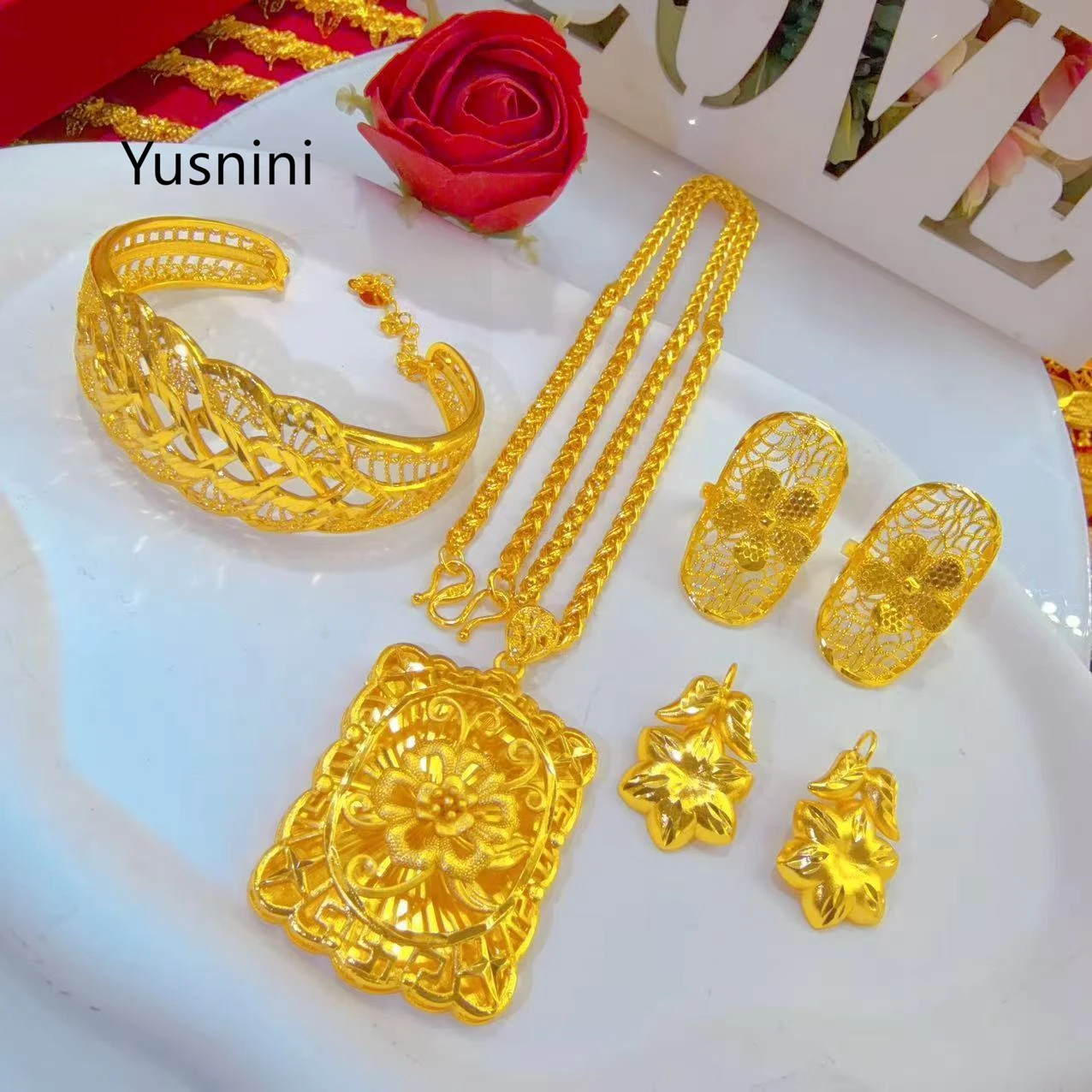 New Dubai Fashion High-End 24K Gold Plated Necklace Earrings Rings Bracelet Delicate Engagement Party Jewelry Set for Beloved 66