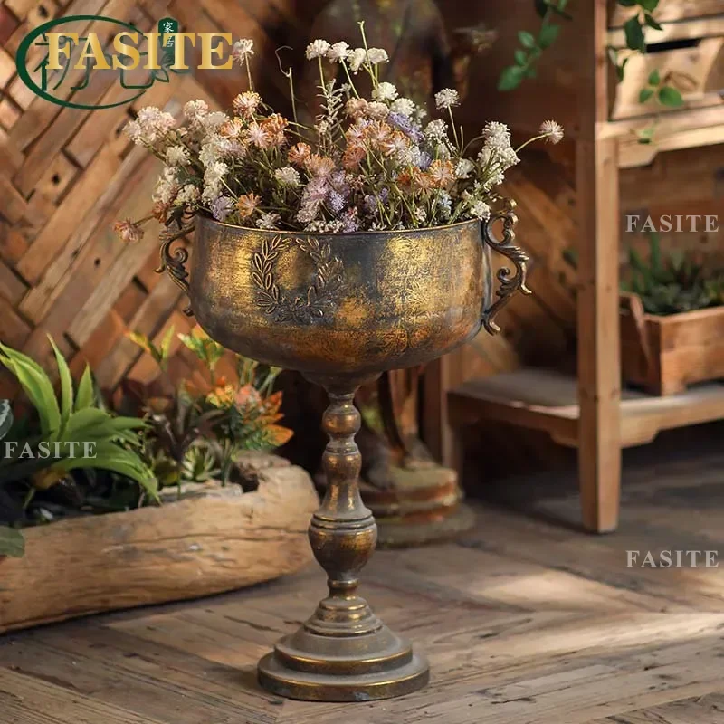 For Home Decor Moroccan Gold Carved Goblet Vase Wrought Iron Metal Floor Standing Flower Stand Wedding Ornament Foyer Welcome