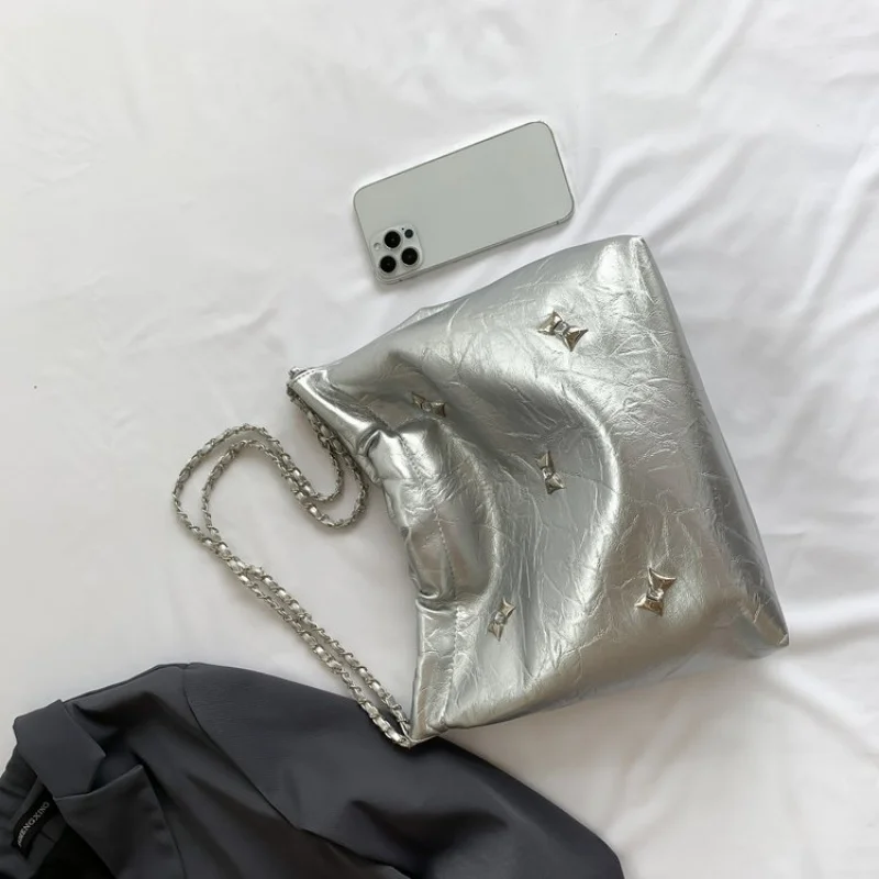 高級レディースクロスボディバッグ、レザーショルダーバッグ、メッセンジャートートハンドバッグ、人気定番ファッションレディース向け