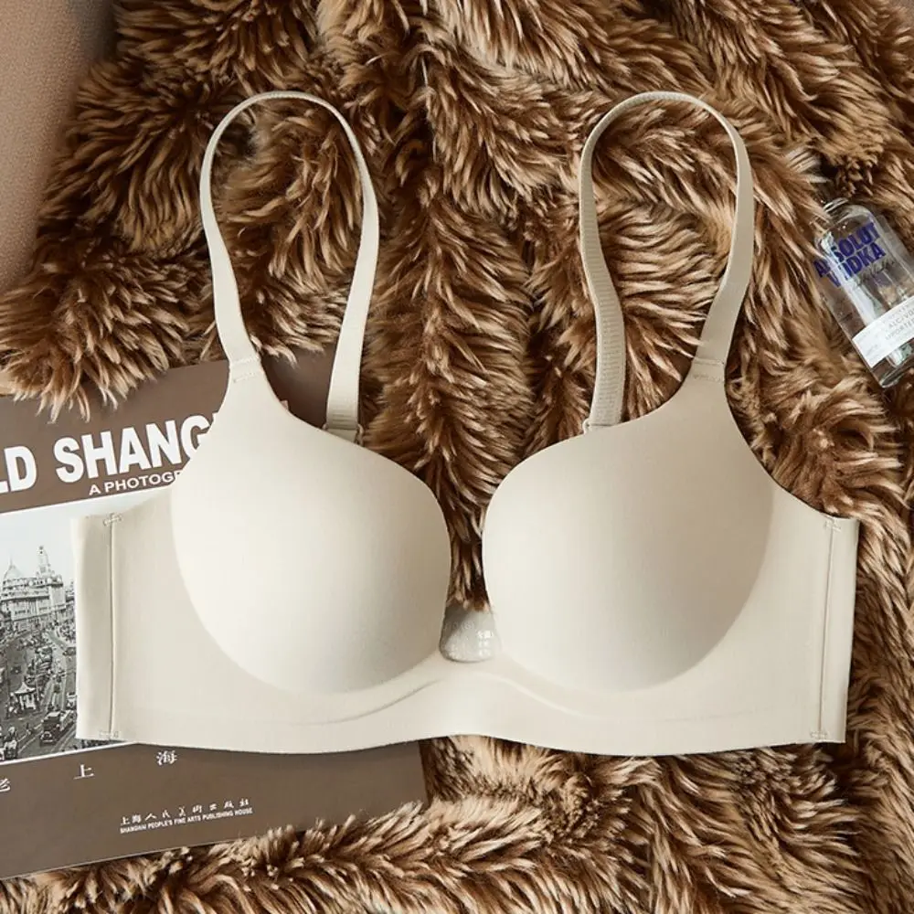 New Seamless Thin Bra Without Underwire Thickened Wireless Push-up Bra Comfortable Invisible Breathable and Comfortable Bra
