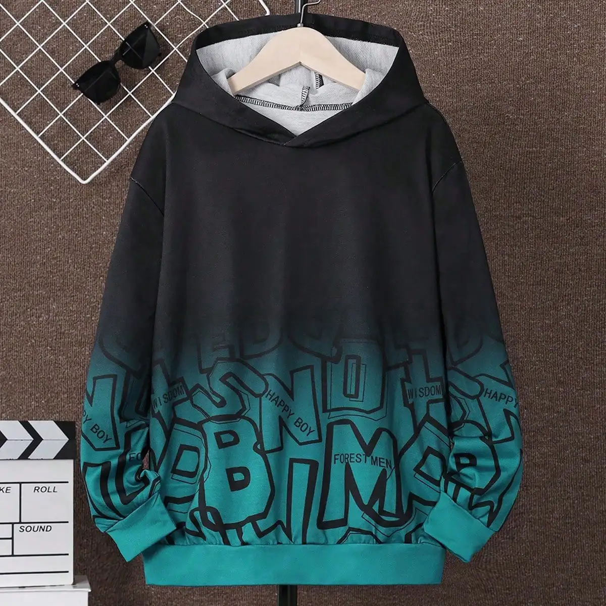 Fashionable hoodie for children aged 13 suitable for boys Long sleeved hooded casual printed pullover