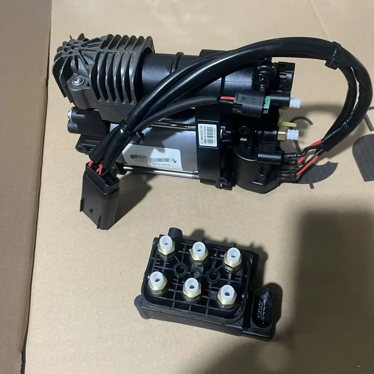 X pour Valve de distribution de pompe à air Jeep Grand Cherokee /WK2