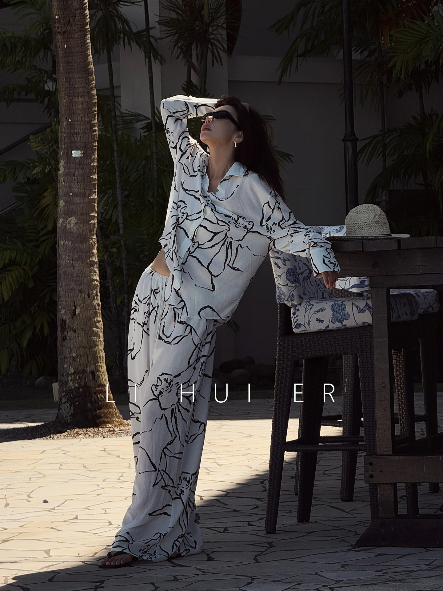 

Элегантный комплект из двух предметов Li Hui Er: женская дизайнерская повседневная свободная рубашка с длинным рукавом и принтом из прохладной тонкой ткани