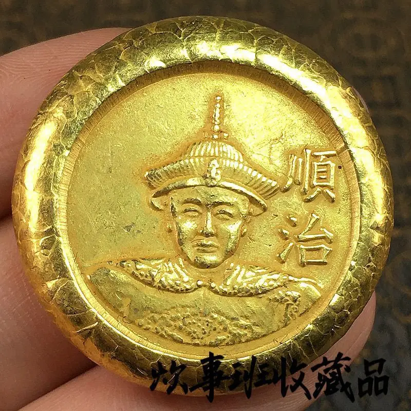 

Antique old goods Qing Dynasty five emperors pure copper solid gilt Shunzhi emperor gold cake back Longyang gold nugget coin col