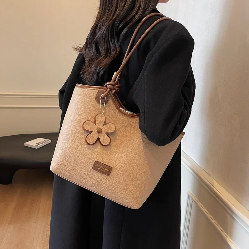 

Commuter Tote Bag for Women Autumn and Winter New Style Simple Shoulder Bag High-end Sense Hundred Clutch Handbag Пакет Тотта