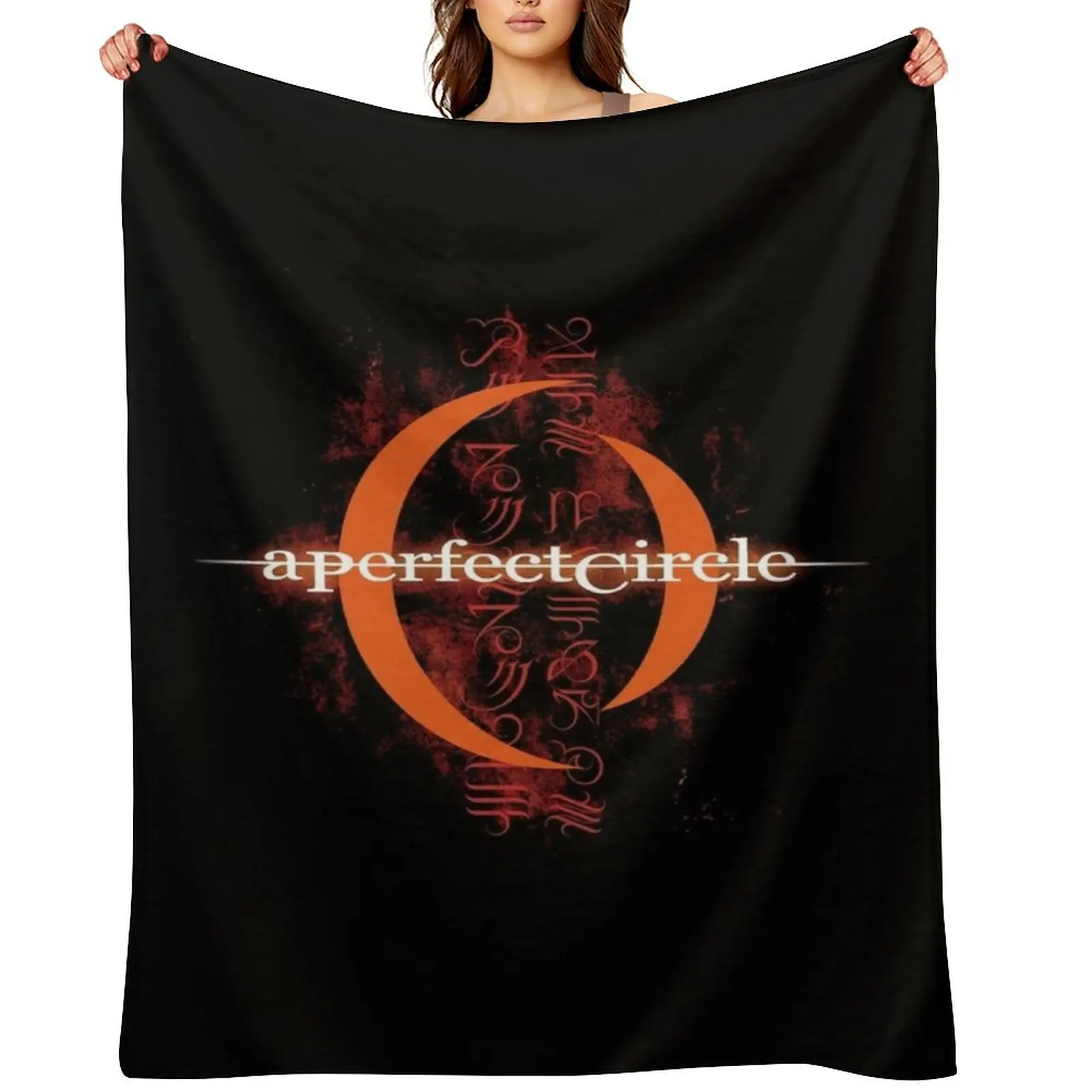 Mer De Noms Throw B… - image