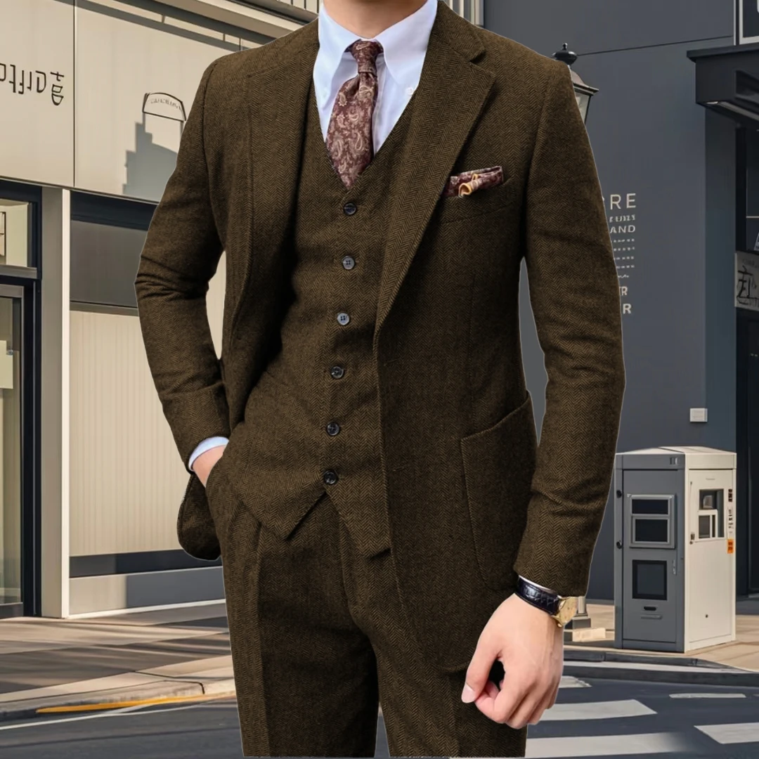 

Комплект из трех предметов «елочка» Высококачественная мужская одежда по индивидуальному заказу Последние деловые мероприятия Выпускной повседневный костюм