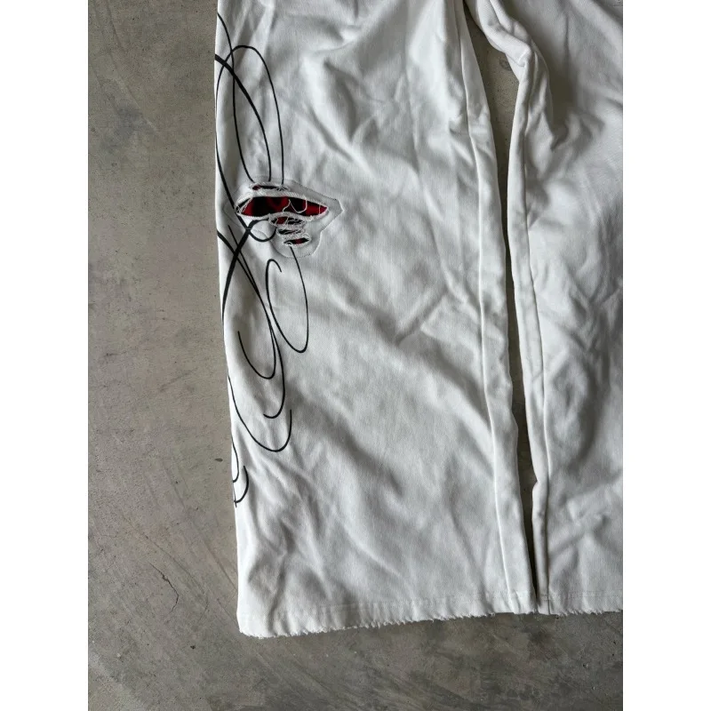 Men's White Distressed Sweatpants with Gothic Script Print 2025 New Streetwear Loose Wide Leg Pants Hip Hop Fashion Trousers