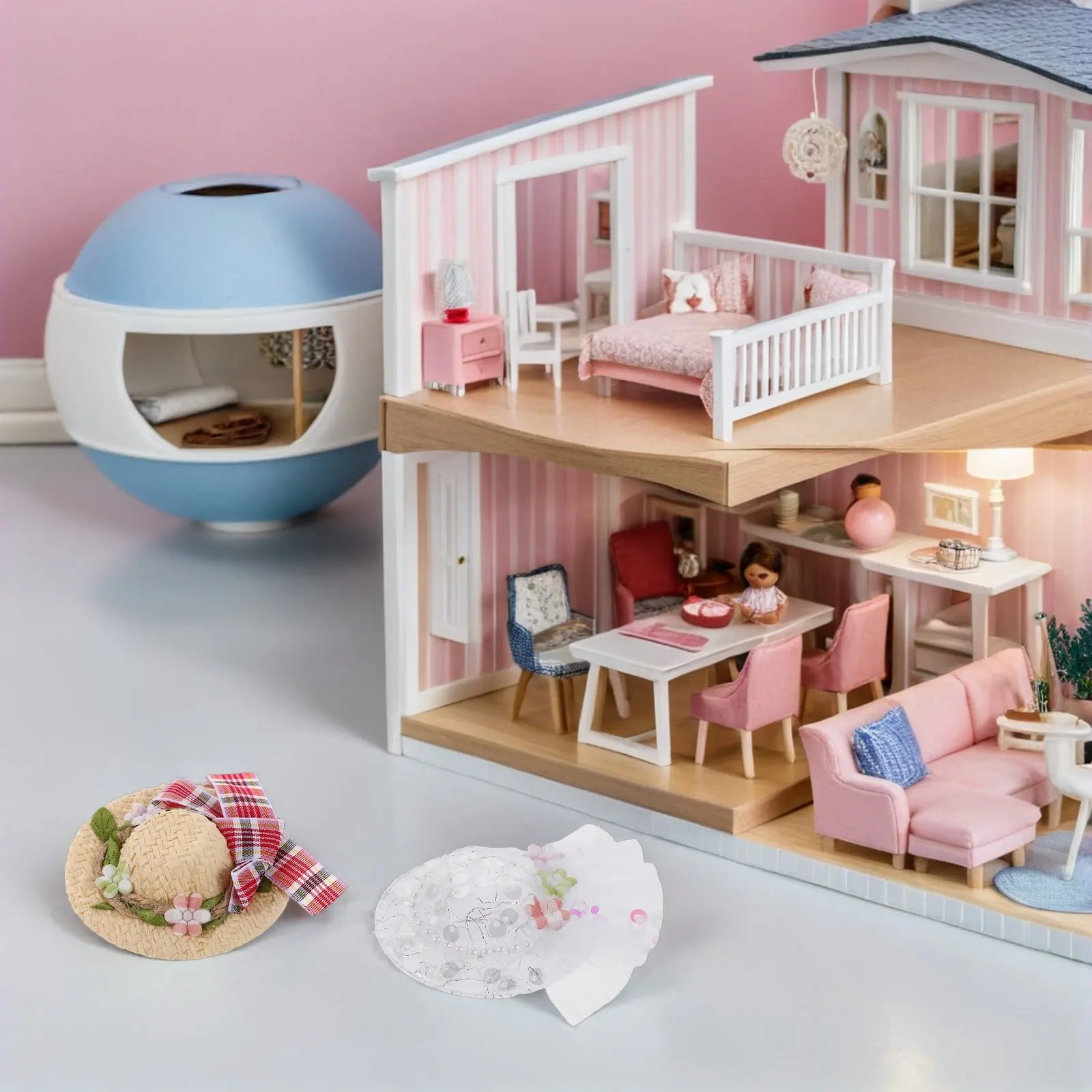 10 Pezzi Mini Cappelli Intrecciati, Piccoli Sombrero con Fiore in Pizzo e Fiocco, Decorazioni per Casa delle Bambole, Cappelli in Miniatura per Feste, Ornamenti Fai-da-Te