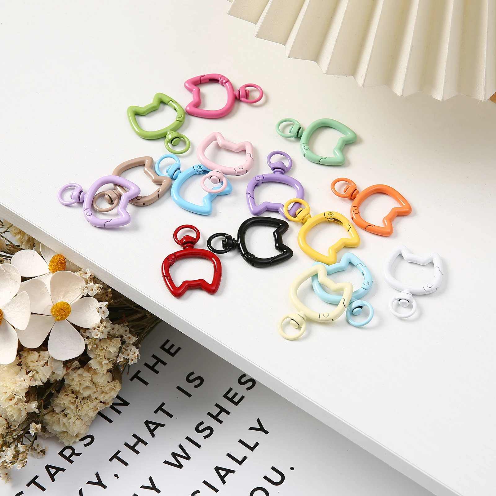 Cute Cat Shape Spring Ring Clasps, Colorful Alloy Openable C