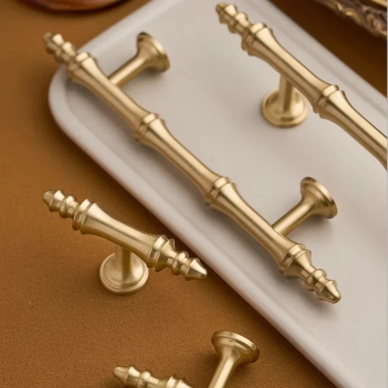 

Solid Brass Kitchen Cabinet Handles Drawer Pulls T Bar Handles Knobs Wardrobe Bedroom Furniture Handle Hardware Door Knocker