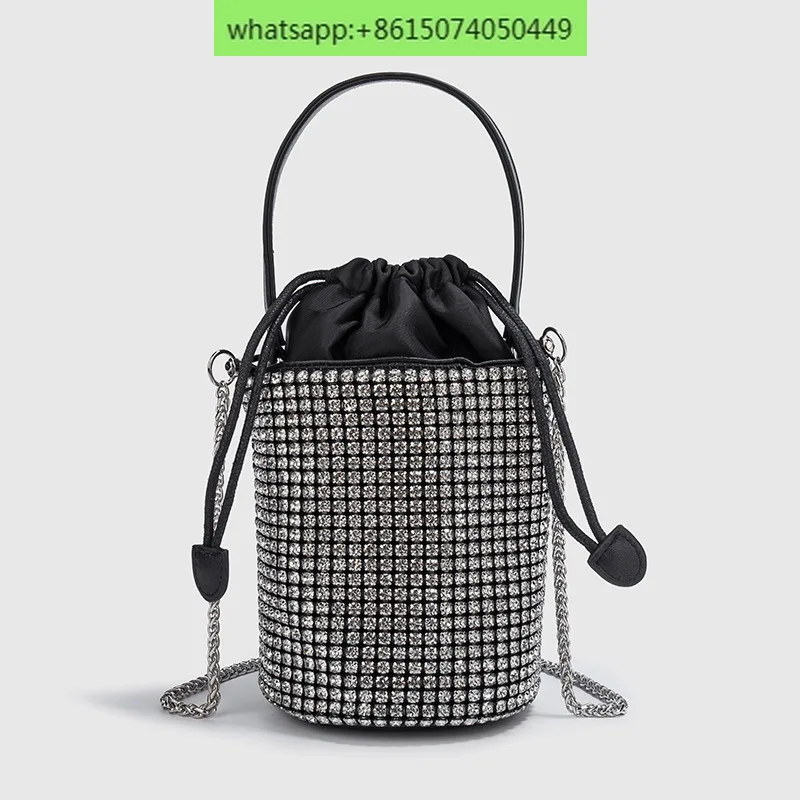 

Dinner handbag bag soft drill rope mother bucket bag chain slung over one shoulder.