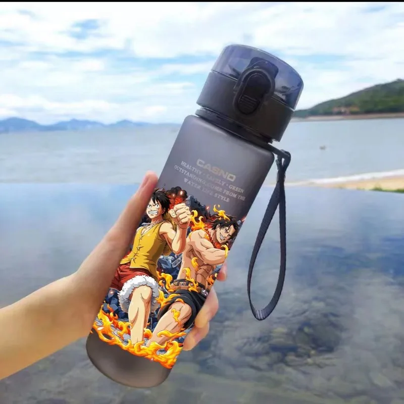 One Piece Monkey·D. Luffy periferia dos desenhos animados copo de água bonito esportes masculinos e femininos fitness chaleira de grande capacidade presentes do estudante