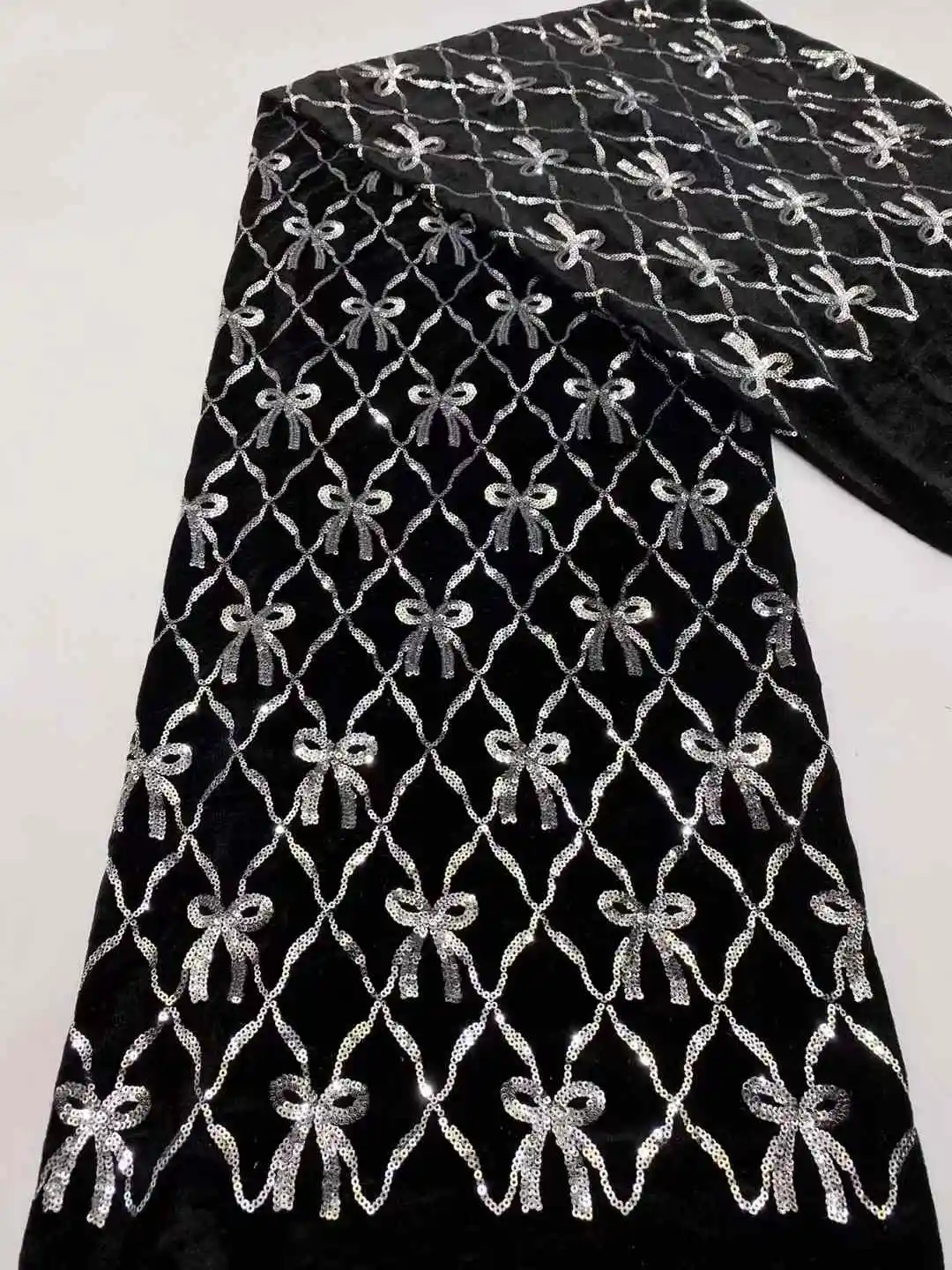 

African Velvet Lace Fabric Nigerian Lace Fabric 2025 High Quality Luxurious Wedding Dress For Women Dresses
