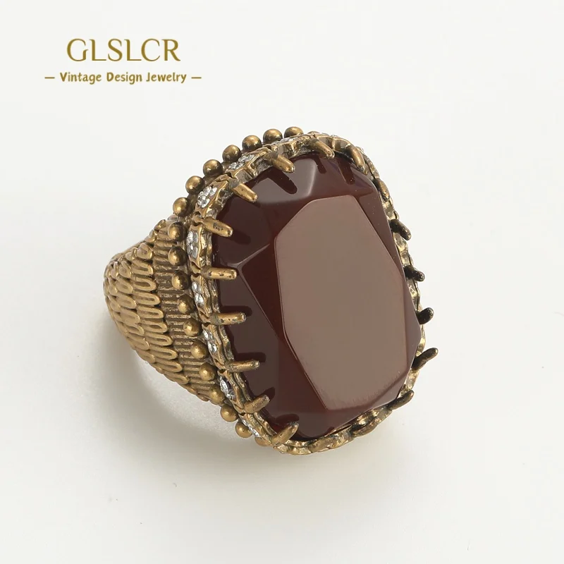 

Vintage Elegant Rectangle Red Large Stone Rings Natural For Woman Accessories Gold Color Rhinestone Jewelry High Quality Wedding