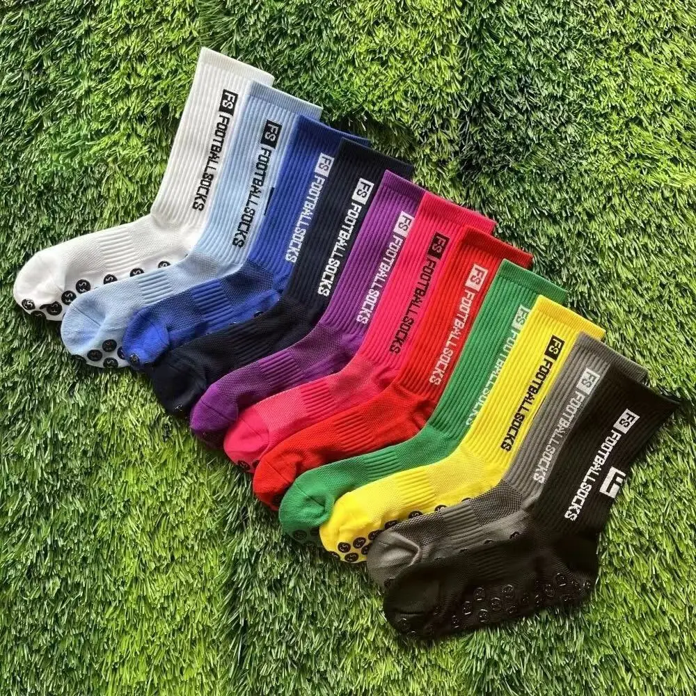 

5 Pairs Football socks adhesive anti slip football socks suitable for football match training, adult anti slip football socks