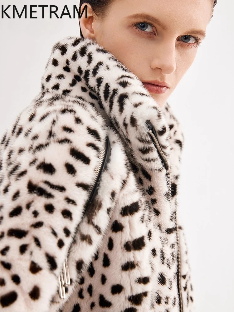 سترة من فرو المنك الطبيعي لعام 100% للسيدات فاخرة بطبعة الفهد معطف قصير من الفرو الحقيقي معاطف شتوية ملابس نسائية 2025 شبابانا نسائية